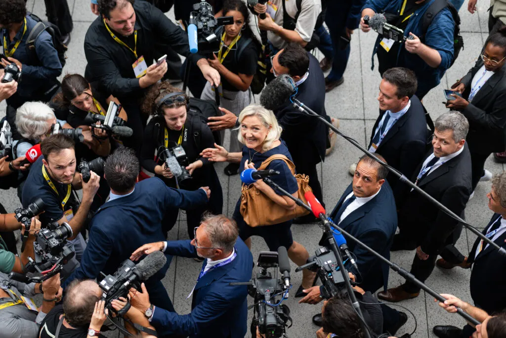 Centrist infighting leaves France without a clear challenger as extremes rise in polls